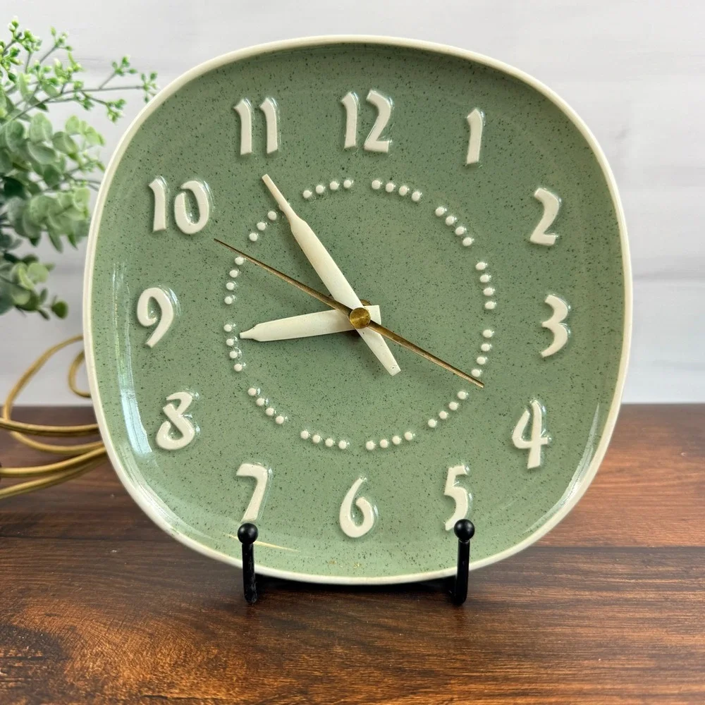 Russel Wright General Electric Ceramic Wall Clock Green Mid Century Works